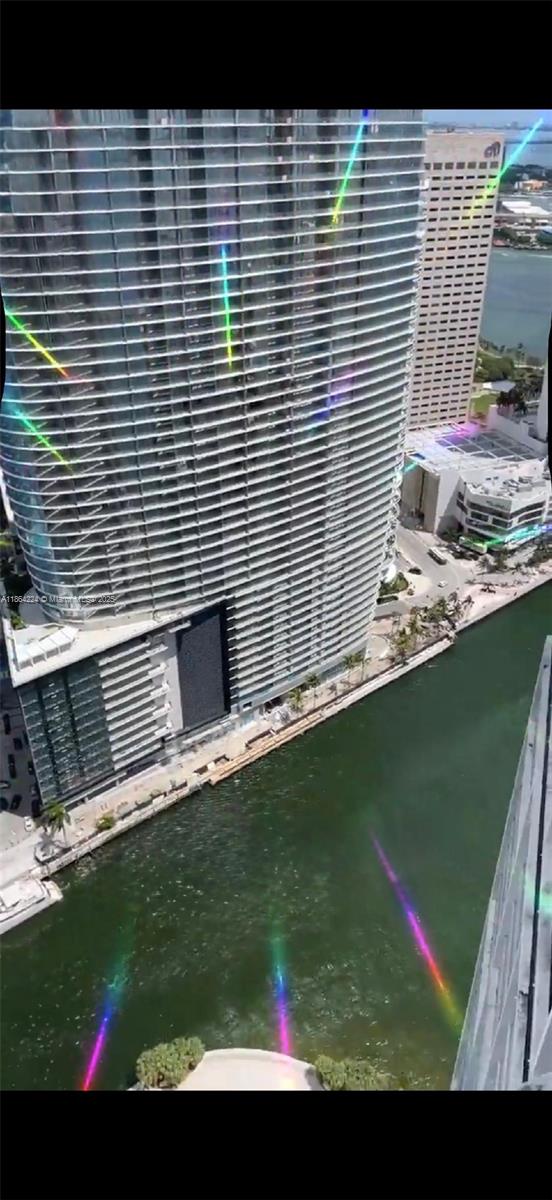 image Icon Brickell Tower I15