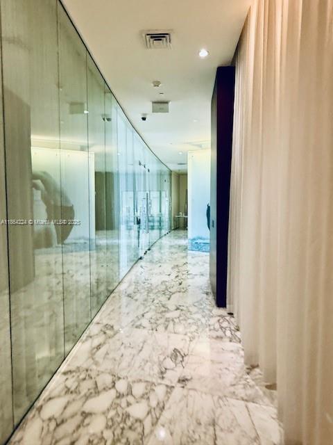 image Icon Brickell Tower I24