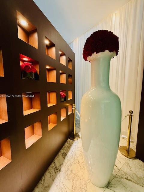 image Icon Brickell Tower I31