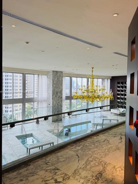 image Icon Brickell Tower I32
