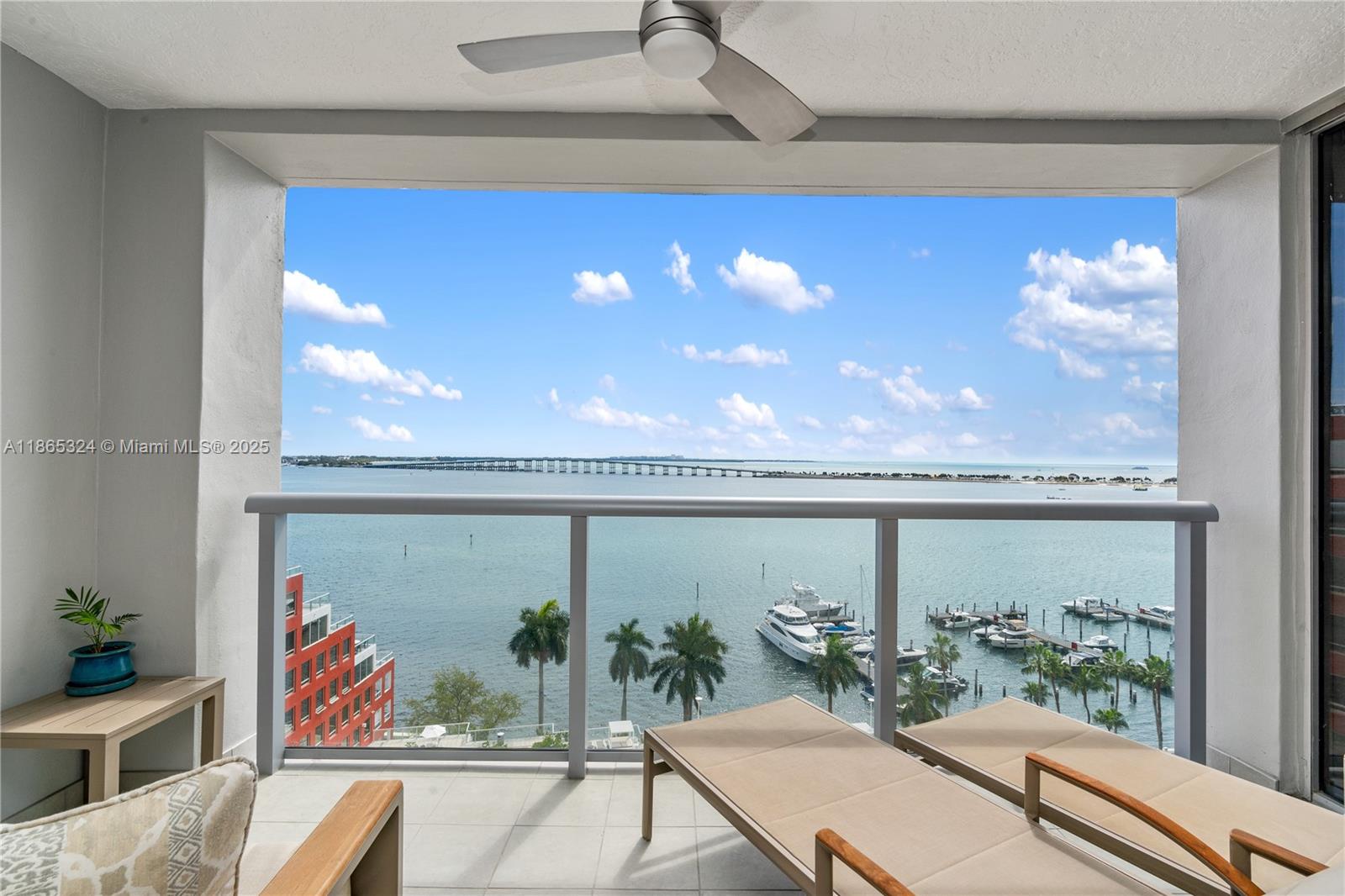 image The Palace Condo20