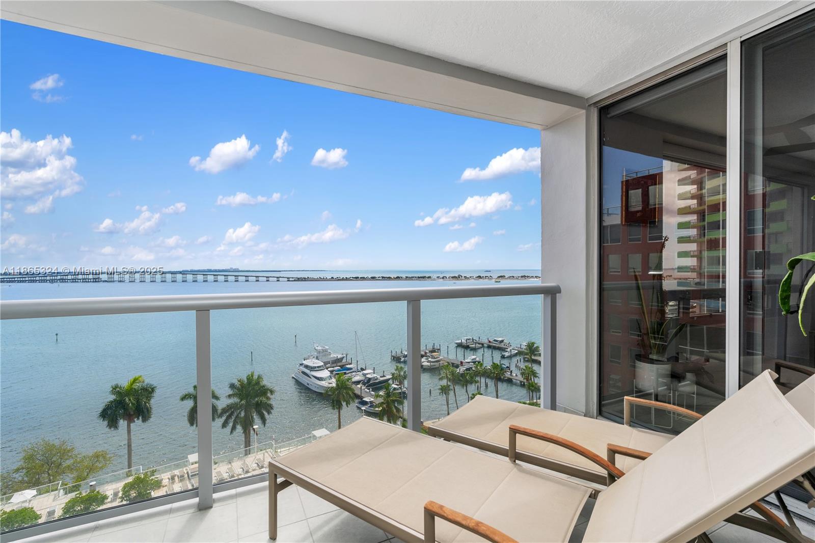 image The Palace Condo21