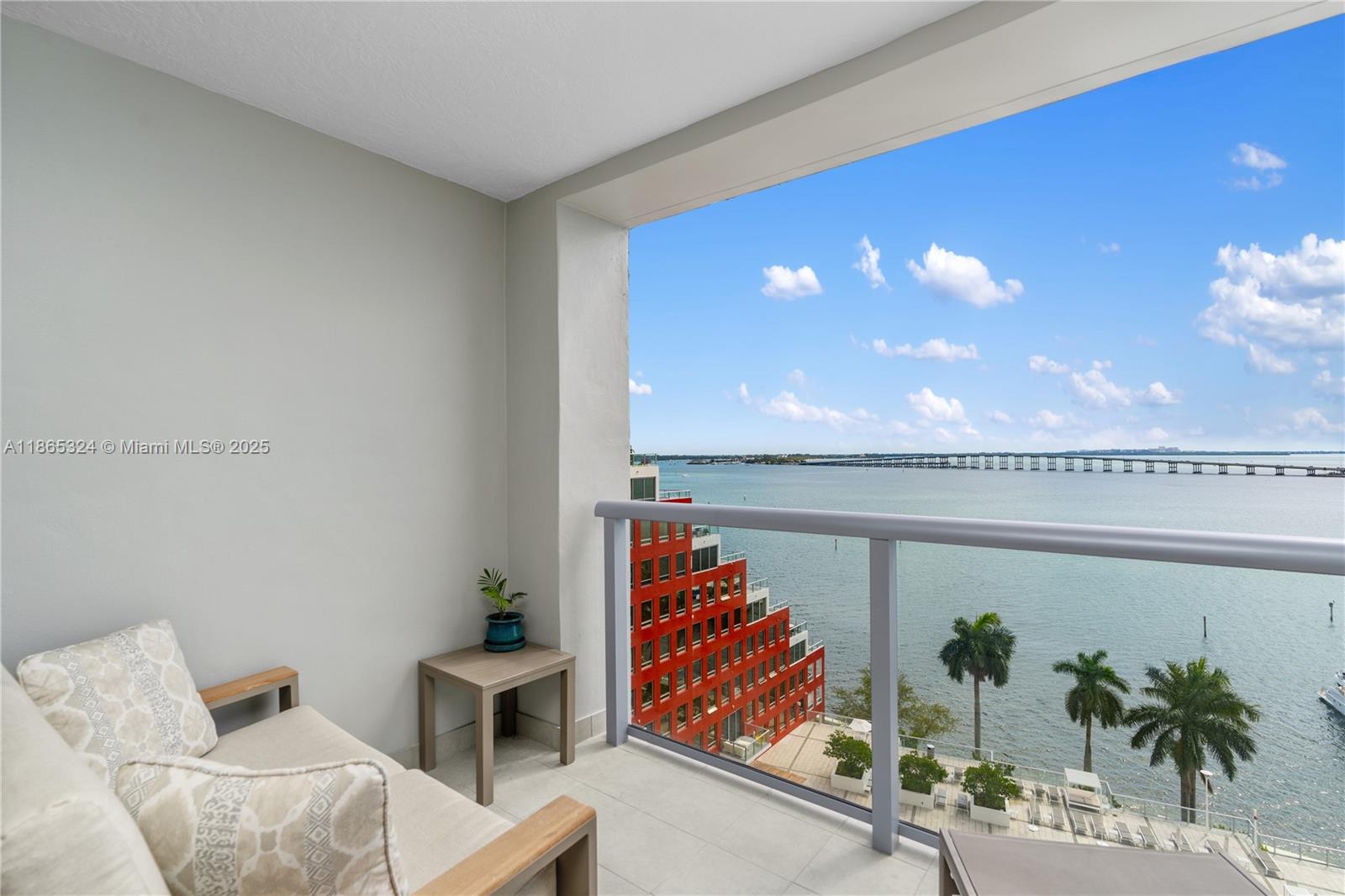 image The Palace Condo22