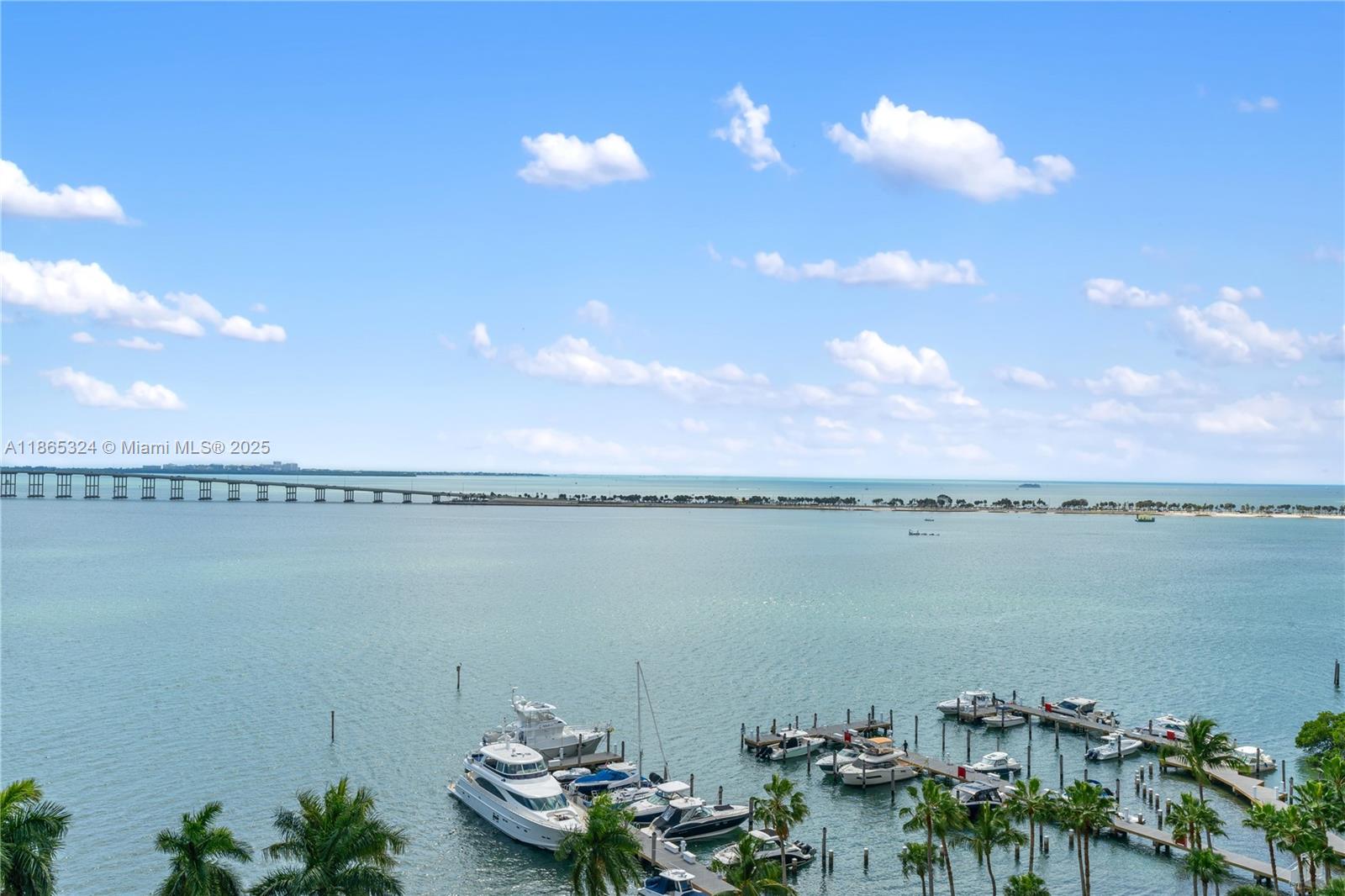 image The Palace Condo27