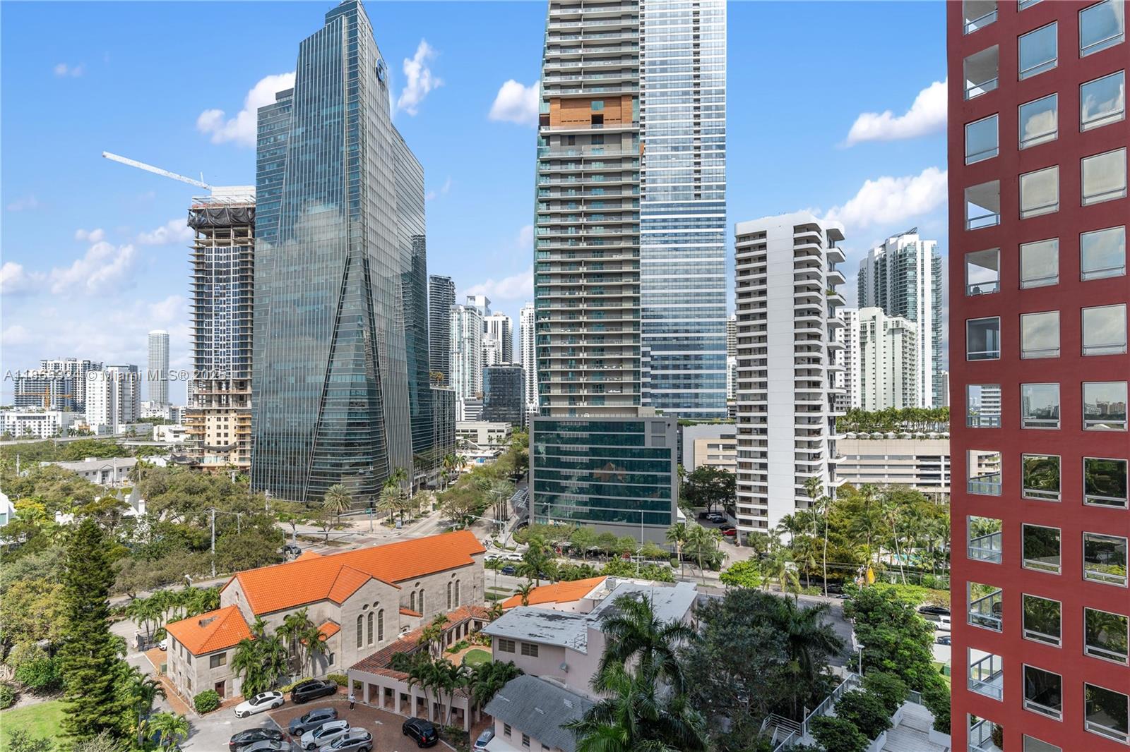 image The Palace Condo37