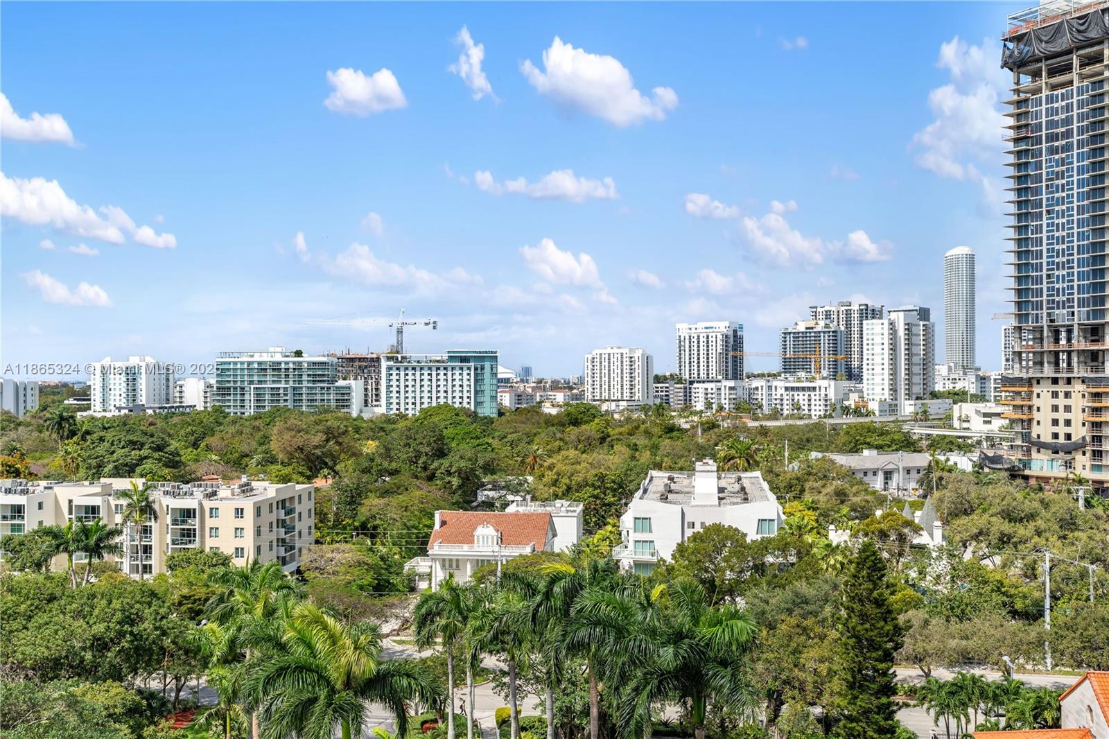 image The Palace Condo40