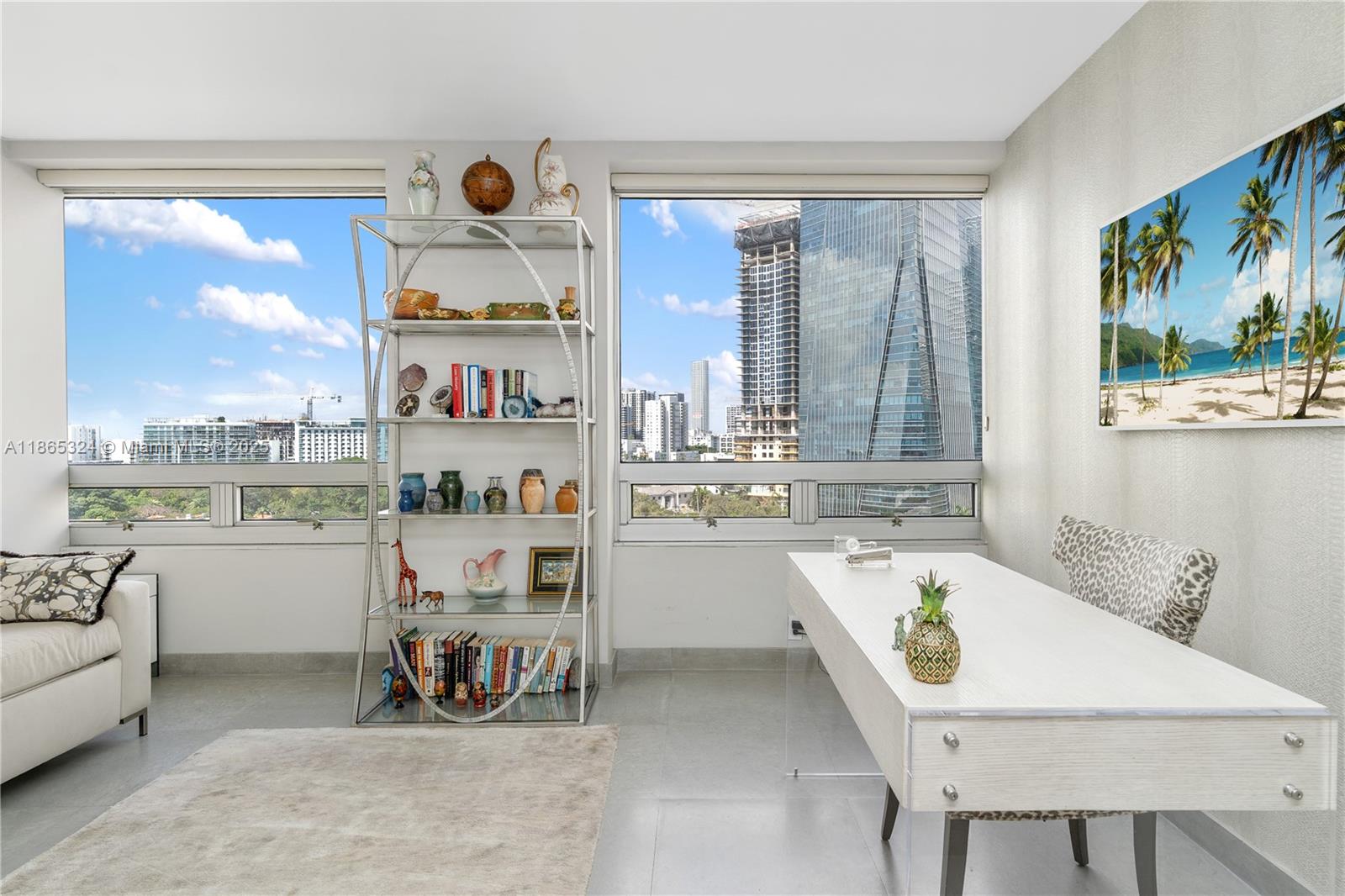 image The Palace Condo43