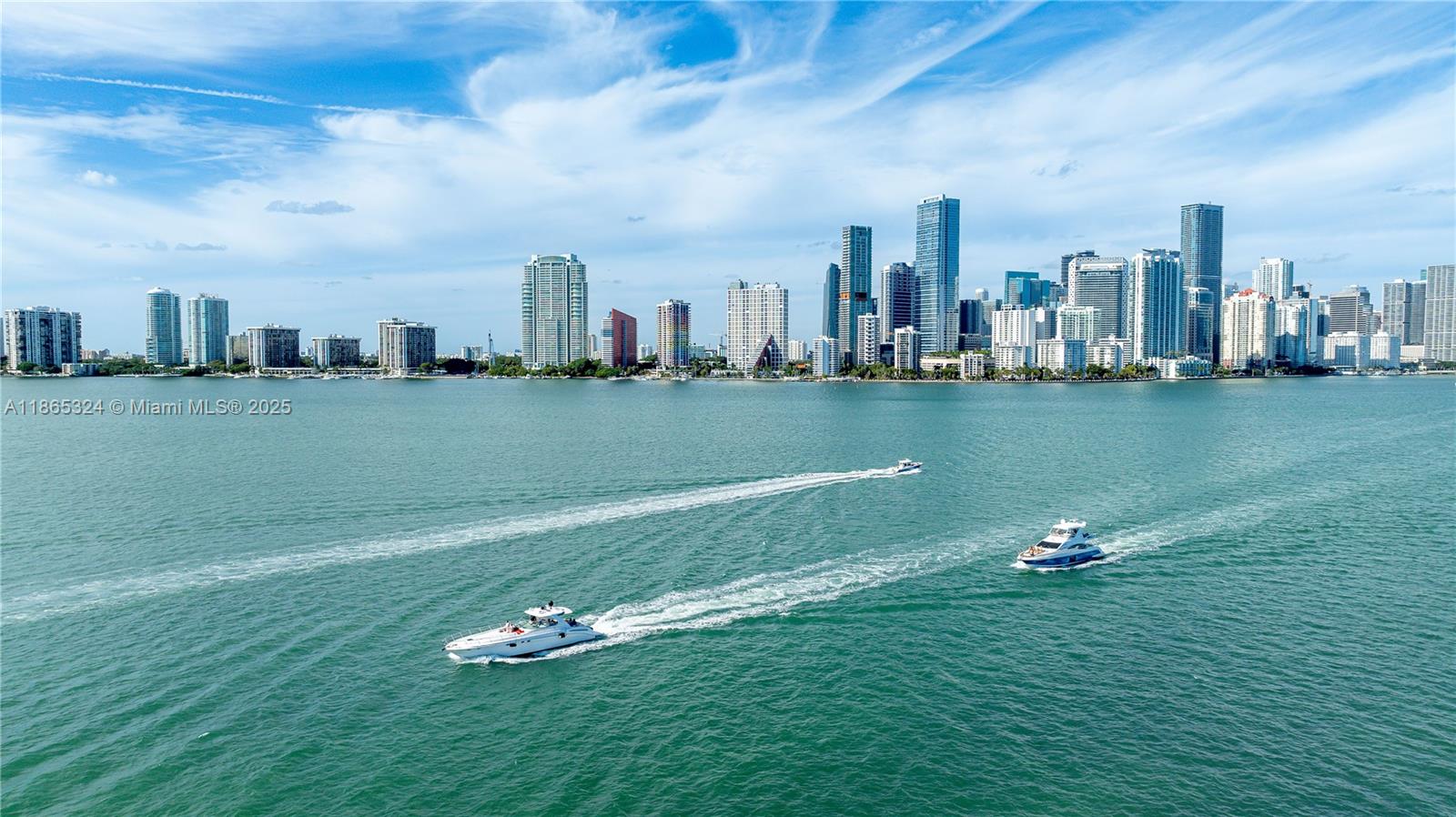 image The Palace Condo7