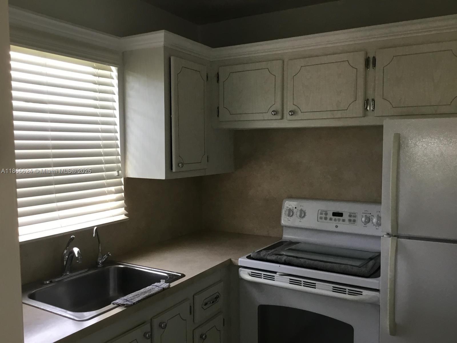 278 Camden L #278