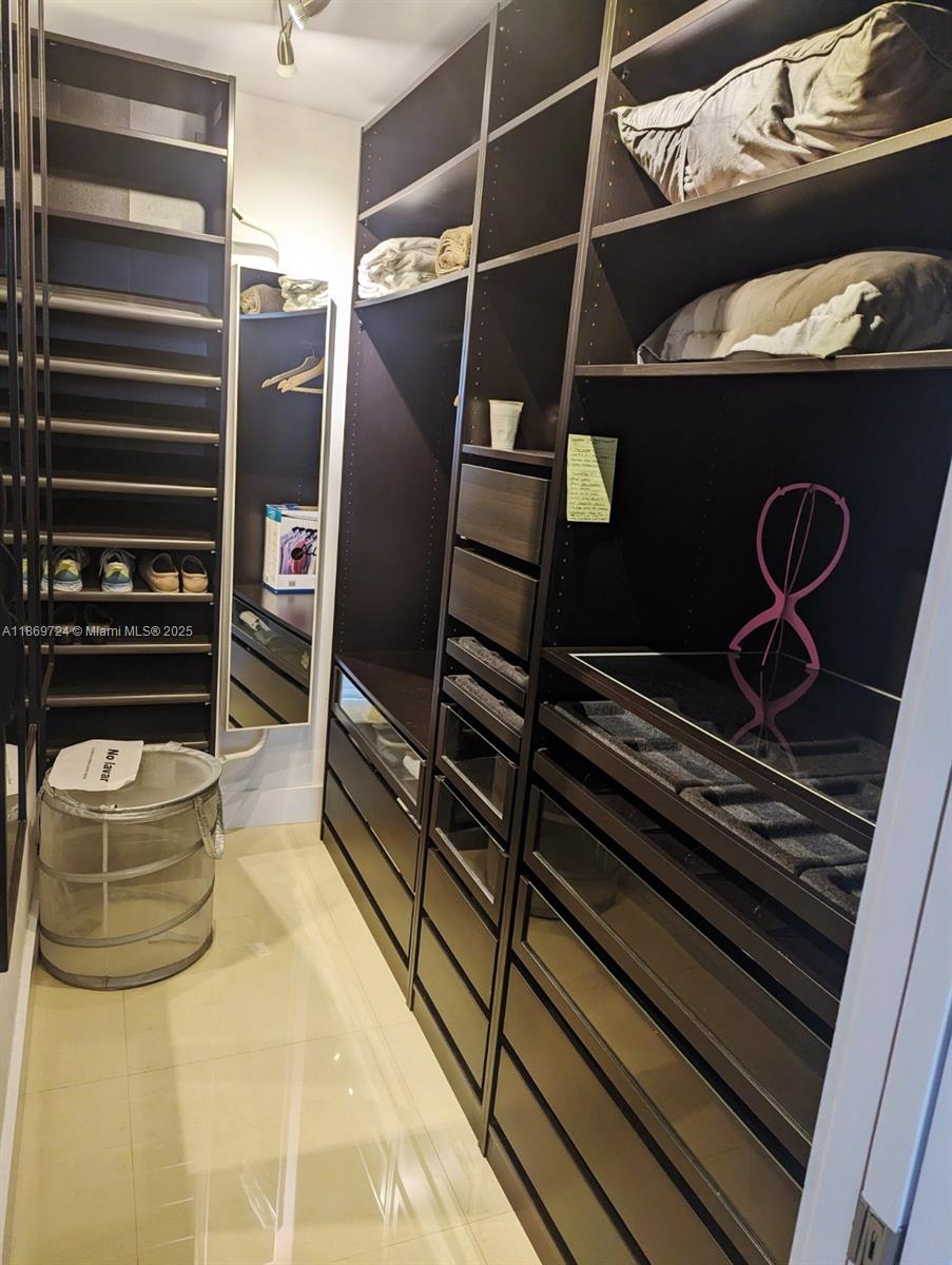 9273 Collins Ave #1004 Surfside, FL 33154