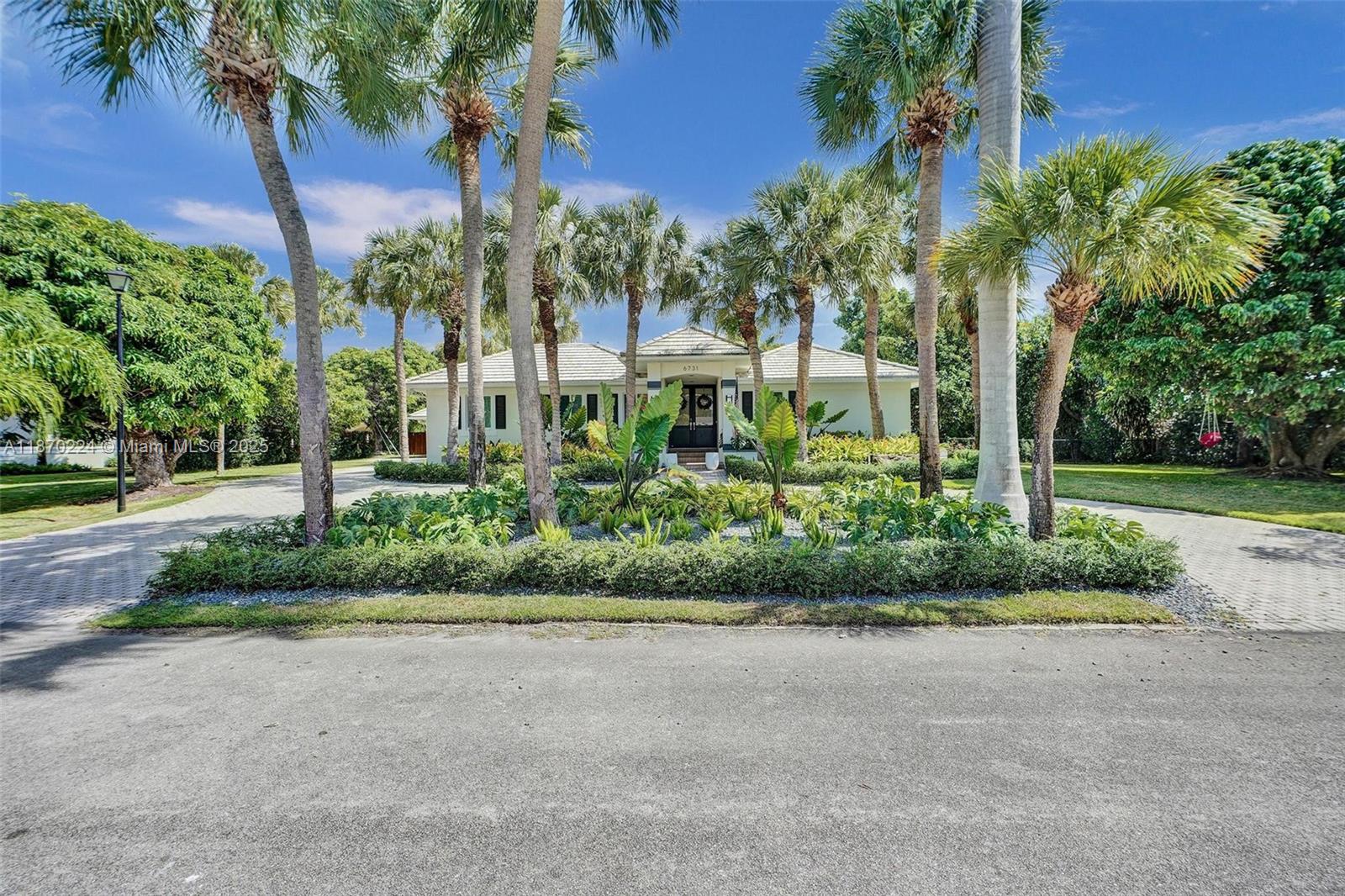 6731 SW 138th St Palmetto Bay, FL 33158