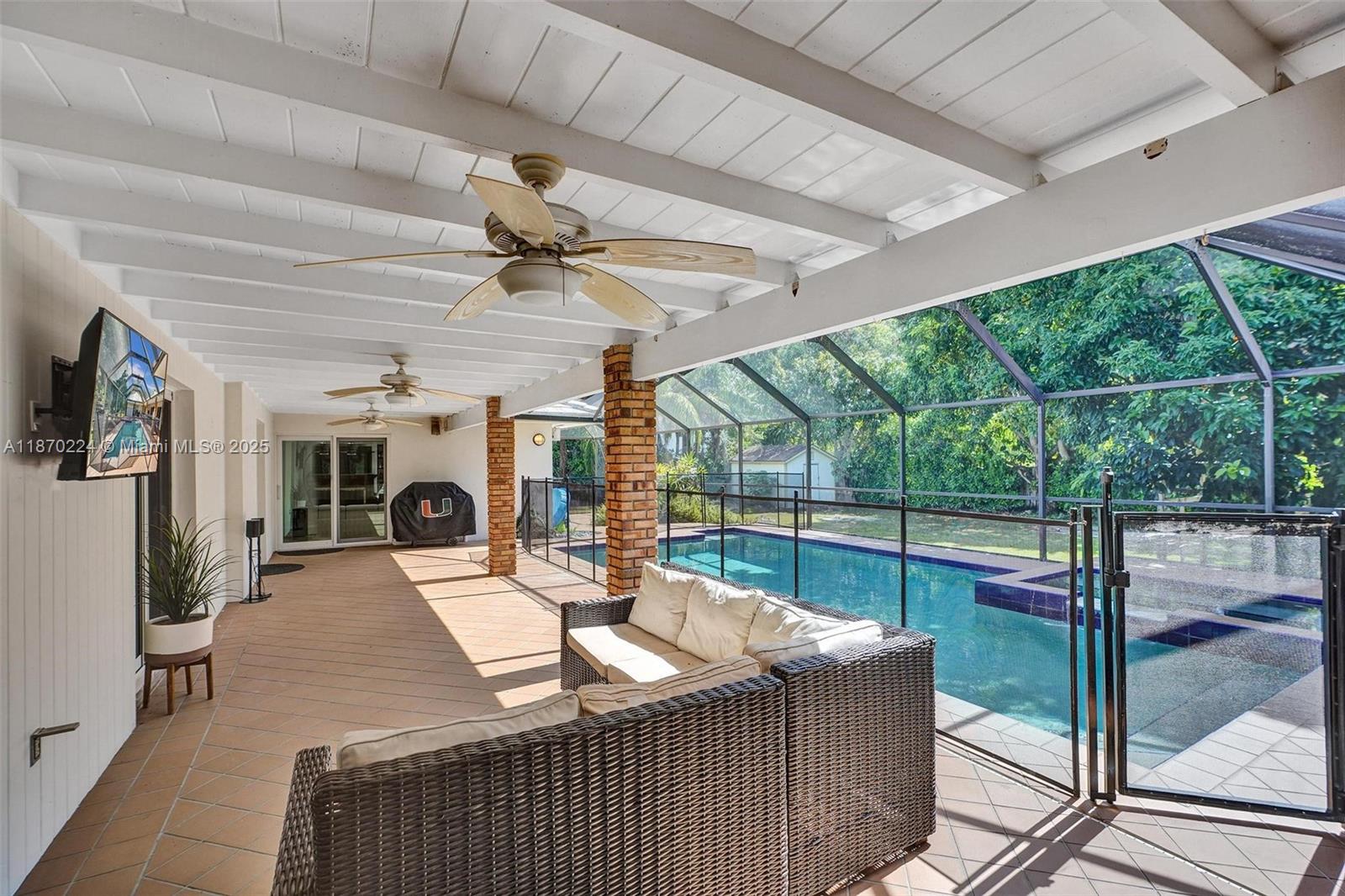 6731 SW 138th St Palmetto Bay, FL 33158