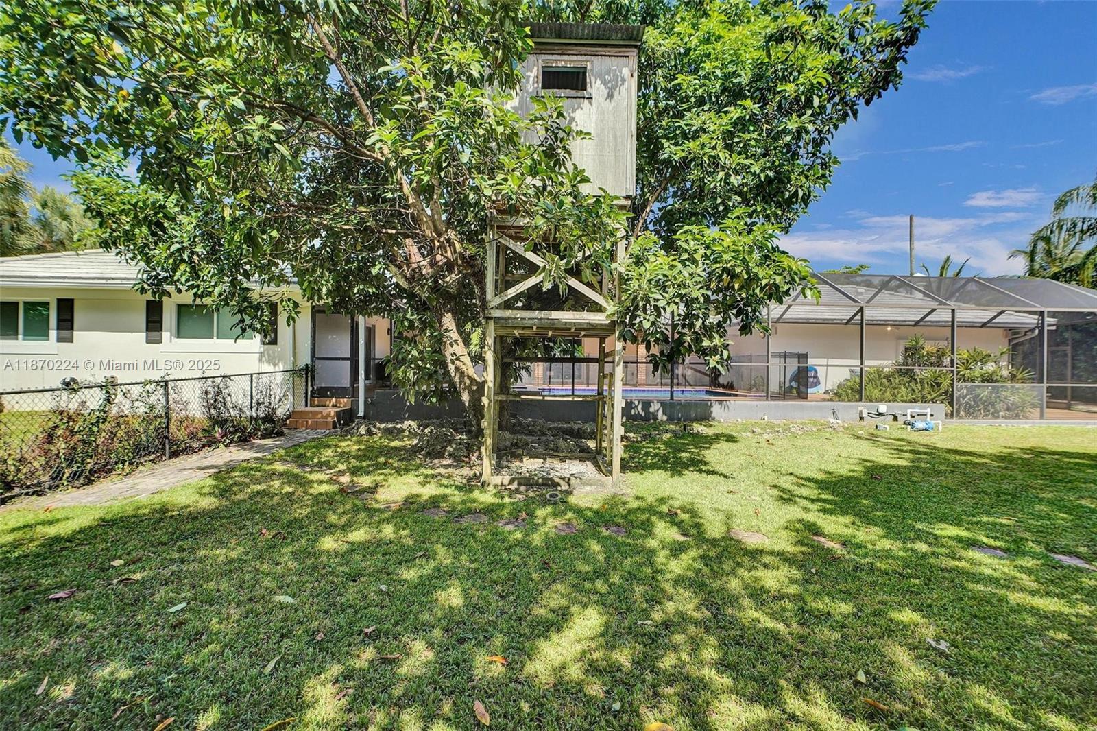 6731 SW 138th St Palmetto Bay, FL 33158