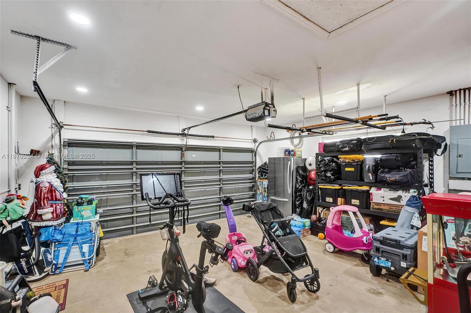 6731 SW 138th St Palmetto Bay, FL 33158