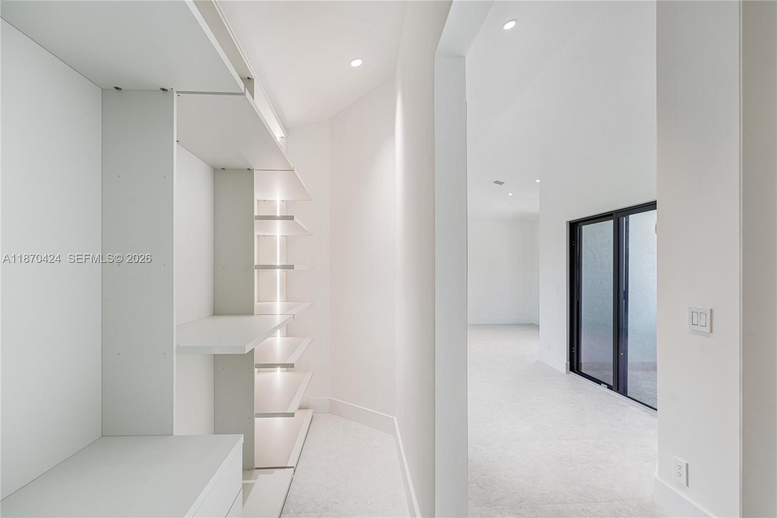 3321 NE 16th Pl Fort Lauderdale, FL 33305