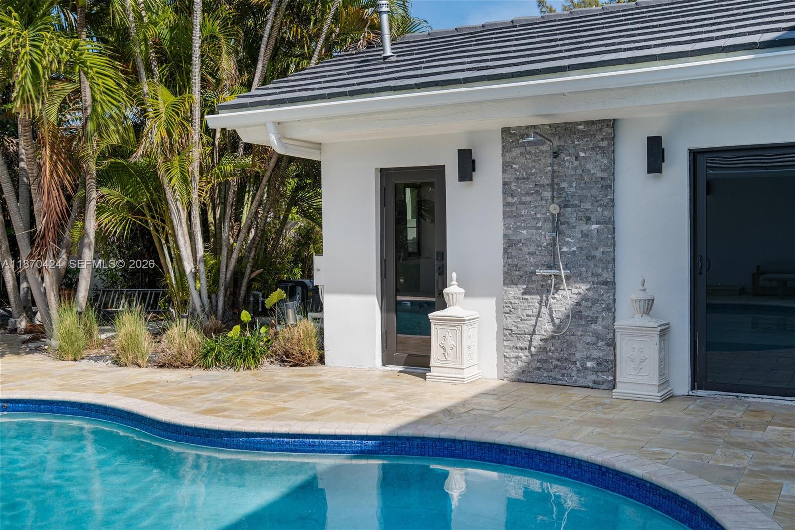 3321 NE 16th Pl Fort Lauderdale, FL 33305