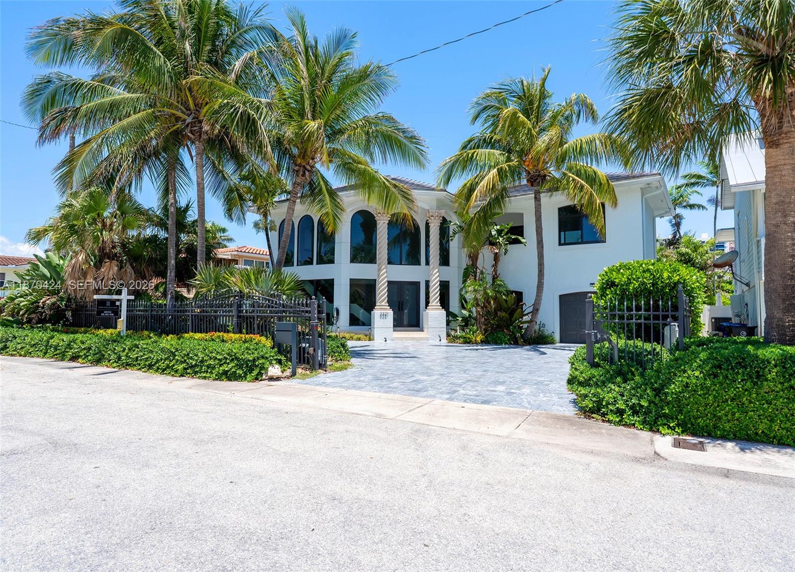 3321 NE 16th Pl Fort Lauderdale, FL 33305