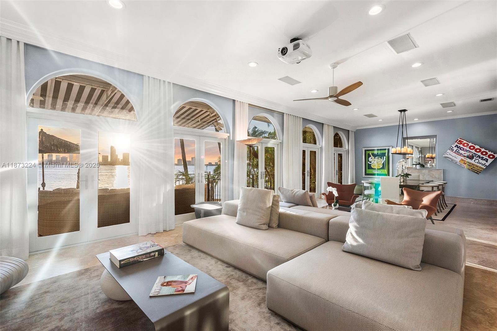 814 W Dilido Dr Miami Beach, FL 33139