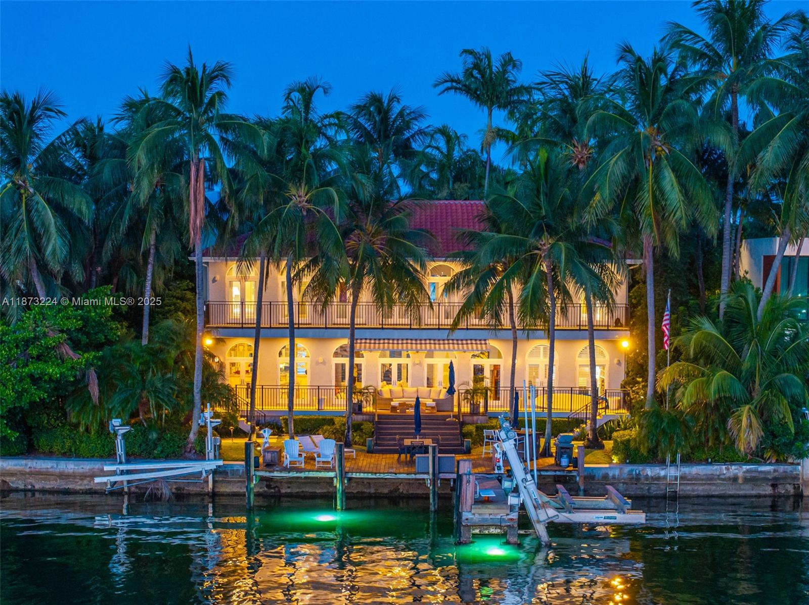 814 W Dilido Dr Miami Beach, FL 33139