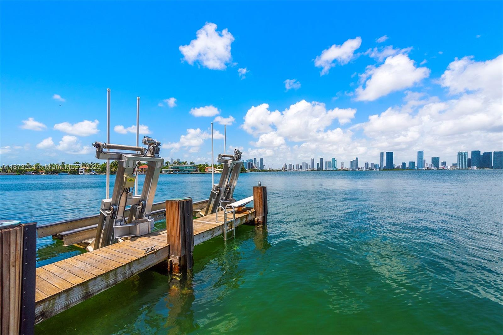 814 W Dilido Dr Miami Beach, FL 33139