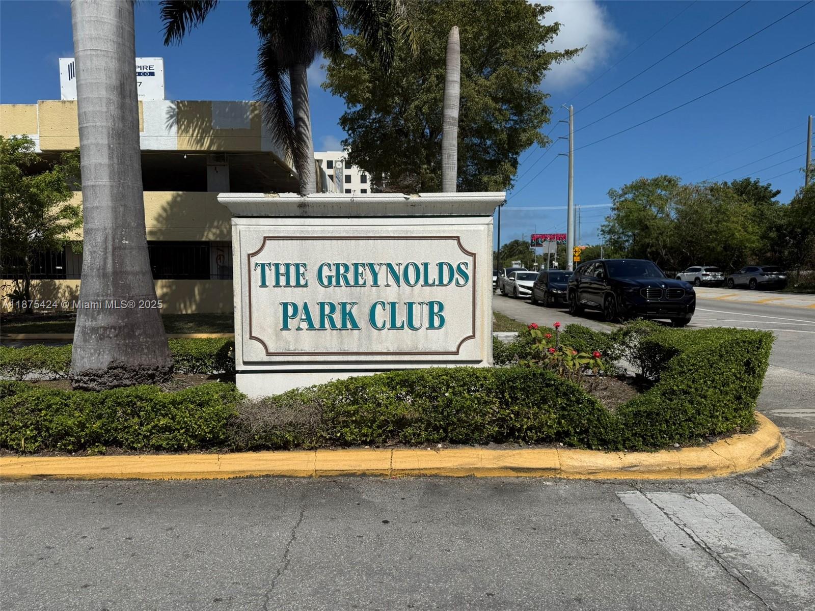 17890 W Dixie Hwy 106 Hwy #106