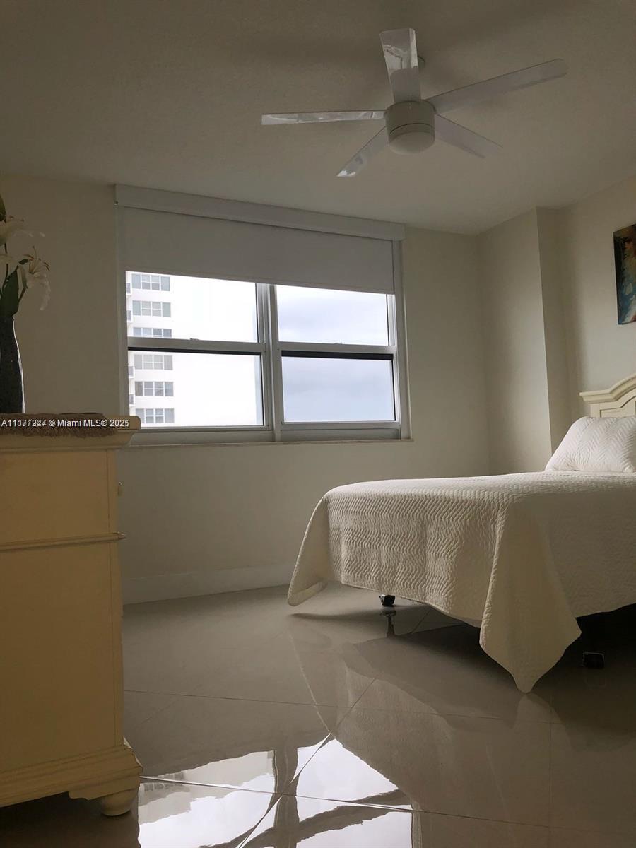 image 2080 Condominium18