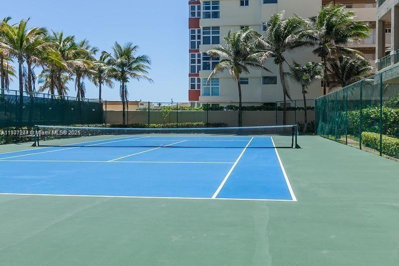 image 2080 Condominium7