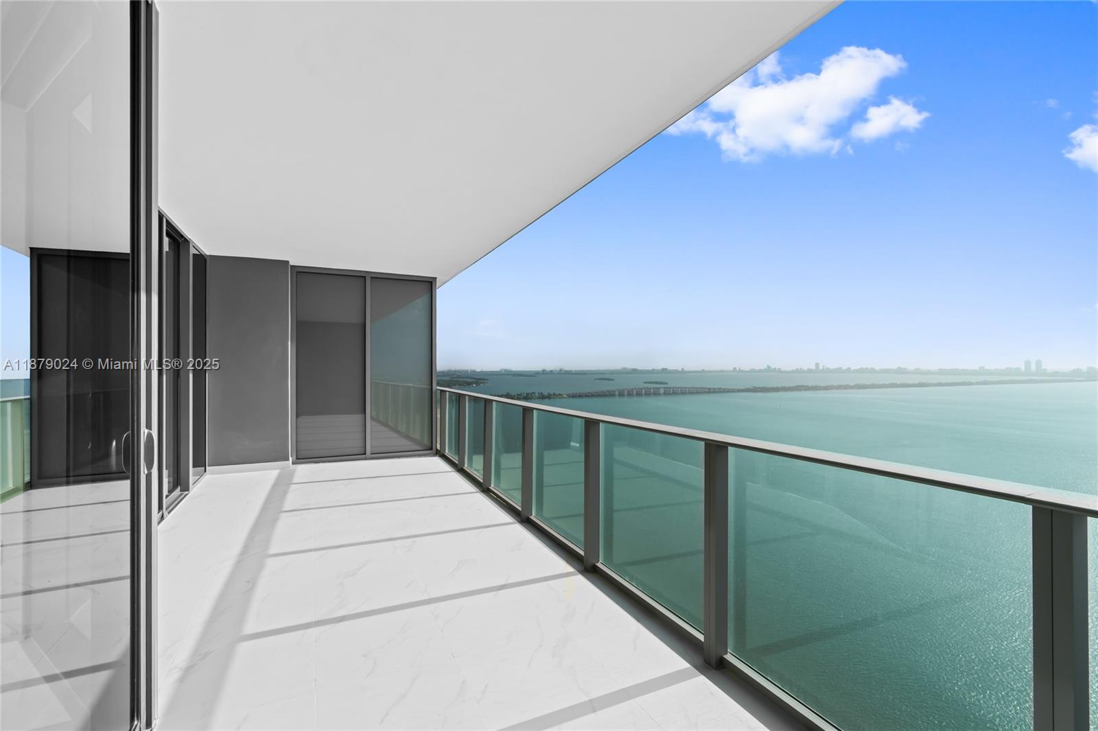 image Aria Reserve South8