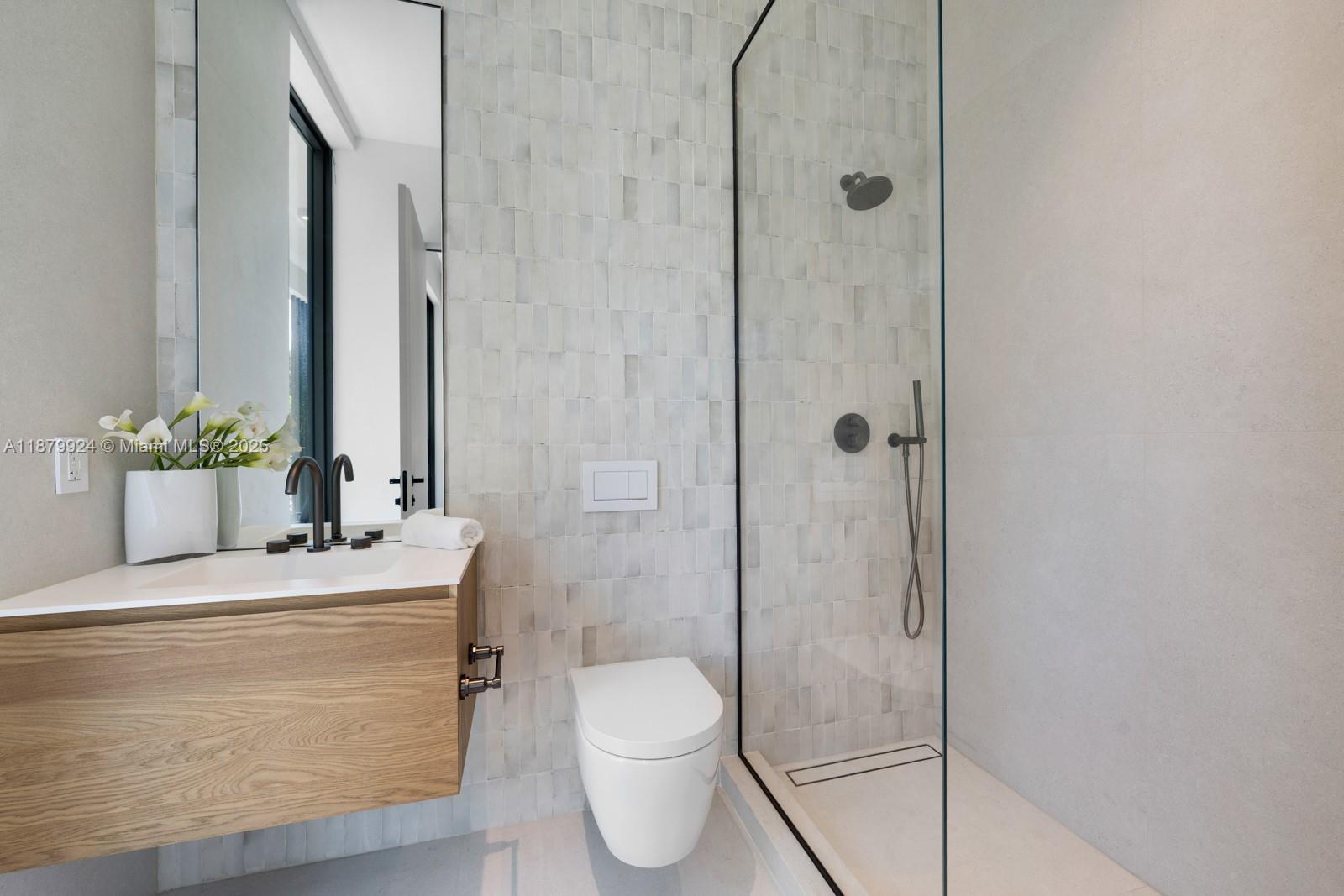 291 Palm Ave Miami Beach, FL 33139