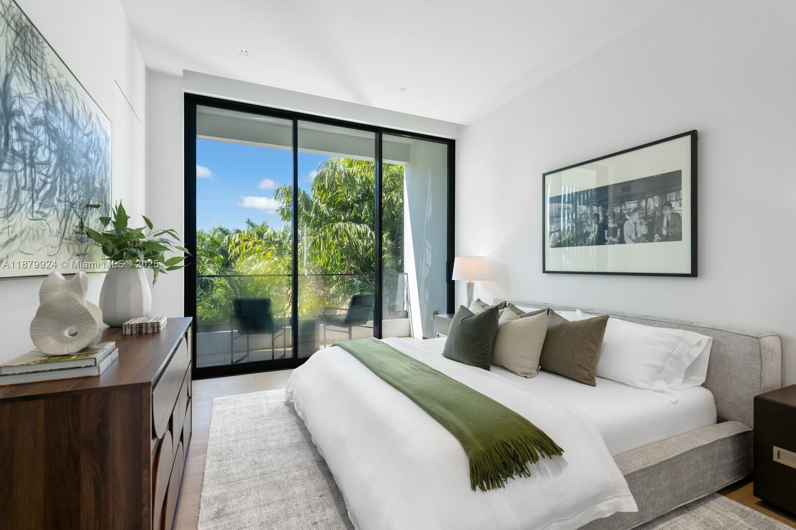 291 Palm Ave Miami Beach, FL 33139