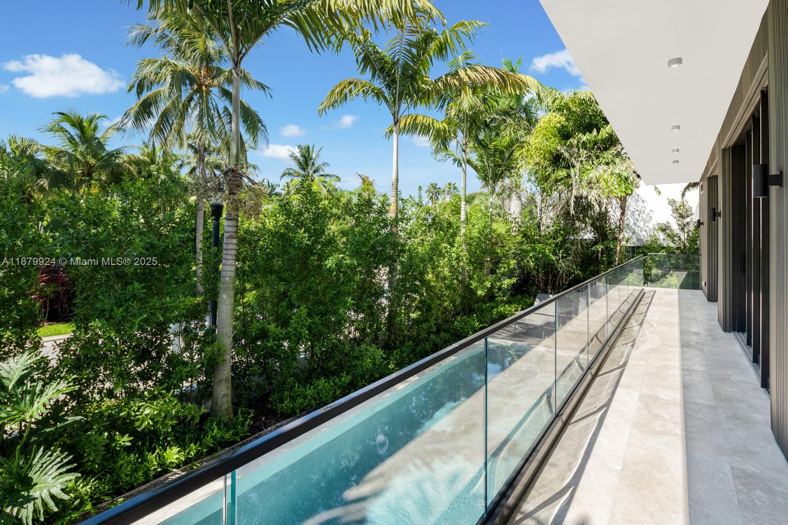 291 Palm Ave Miami Beach, FL 33139