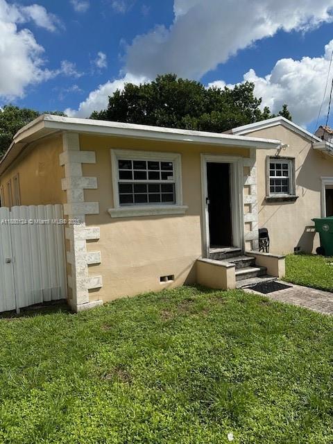1619 NW 52nd St #1