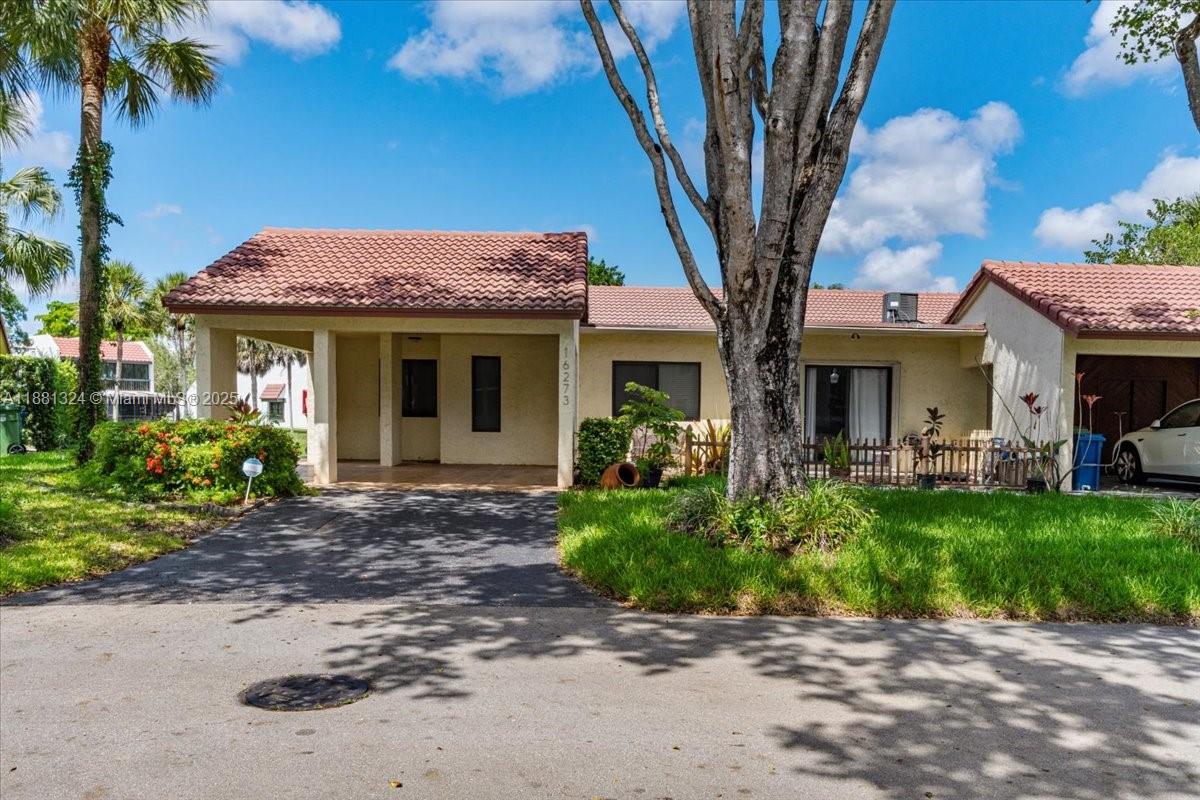 16273 Laurel Dr #7