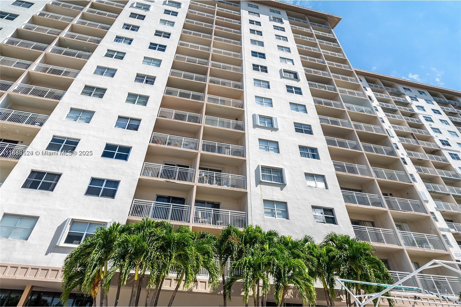 400 Kings Pt Dr #1223