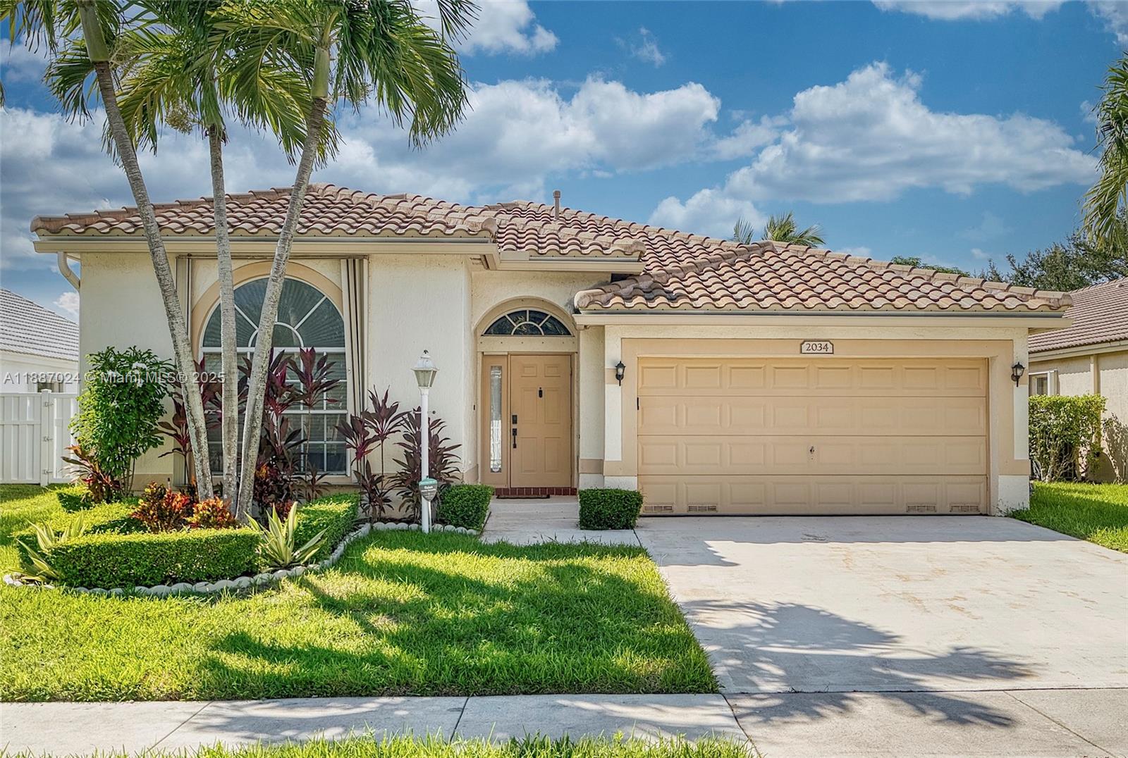 2034 NW 145th Ave Pembroke Pines, FL 33028