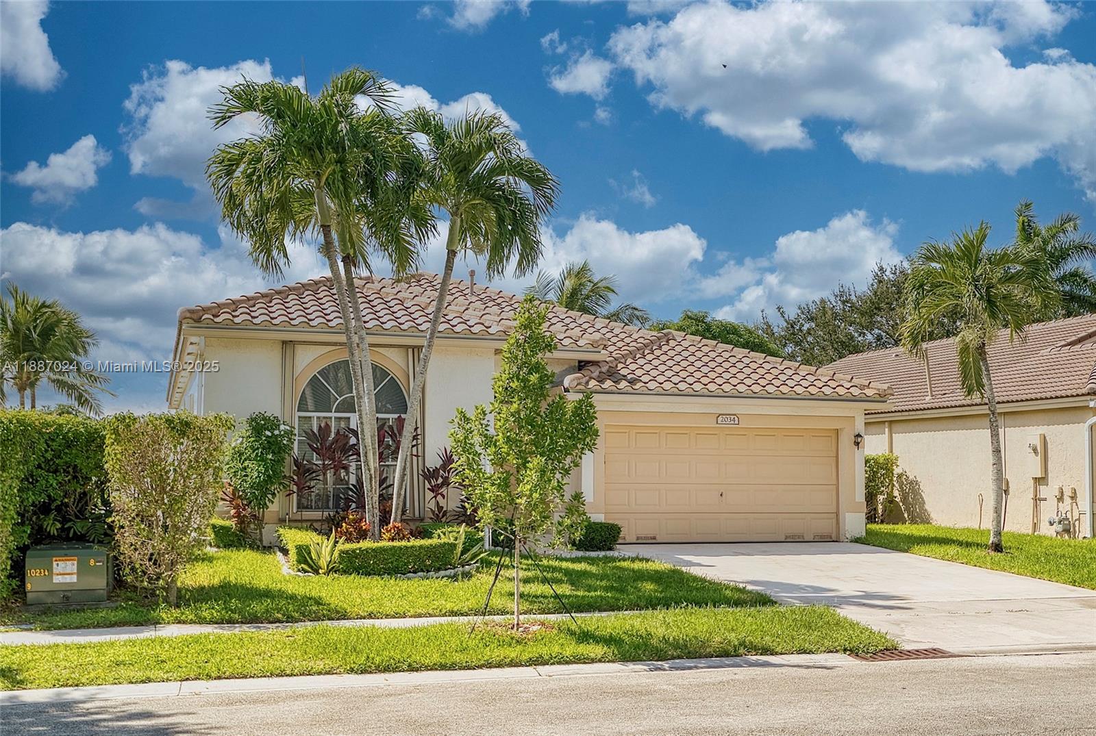2034 NW 145th Ave Pembroke Pines, FL 33028