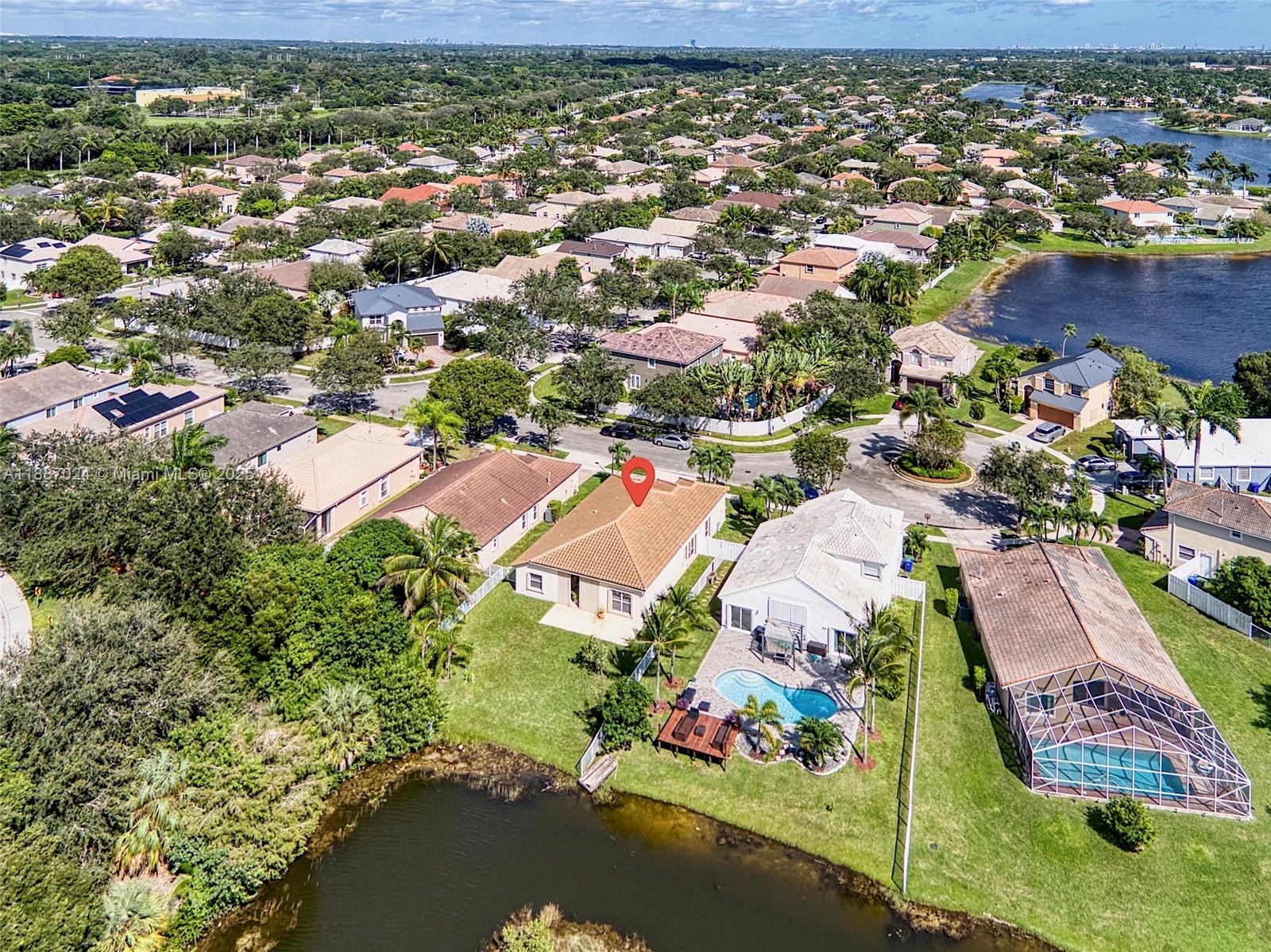 2034 NW 145th Ave Pembroke Pines, FL 33028