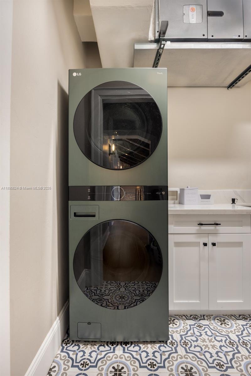 8521 SW 145th St Palmetto Bay, FL 33158