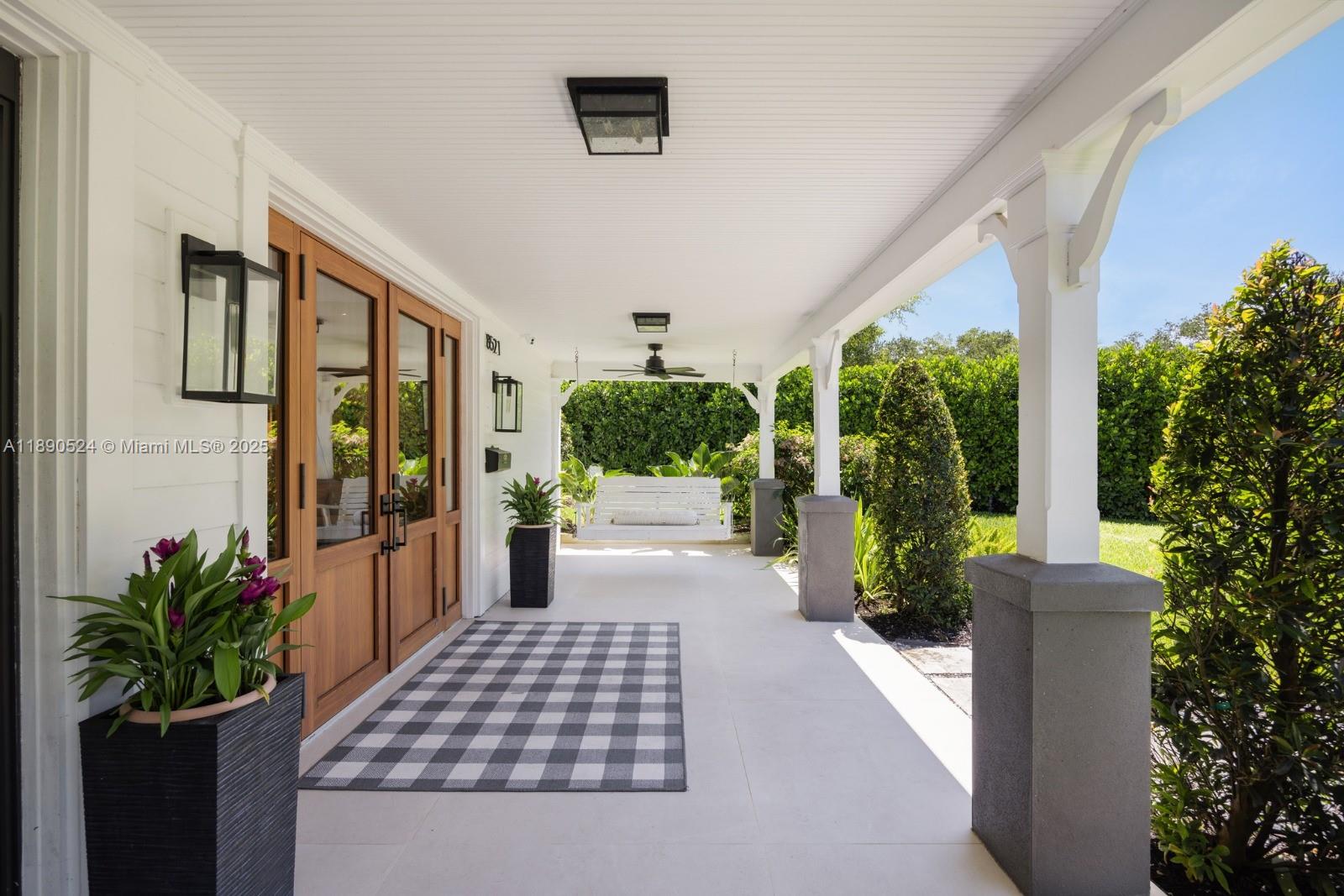 8521 SW 145th St Palmetto Bay, FL 33158