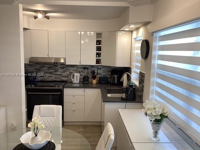 3133 S Ocean Dr #118