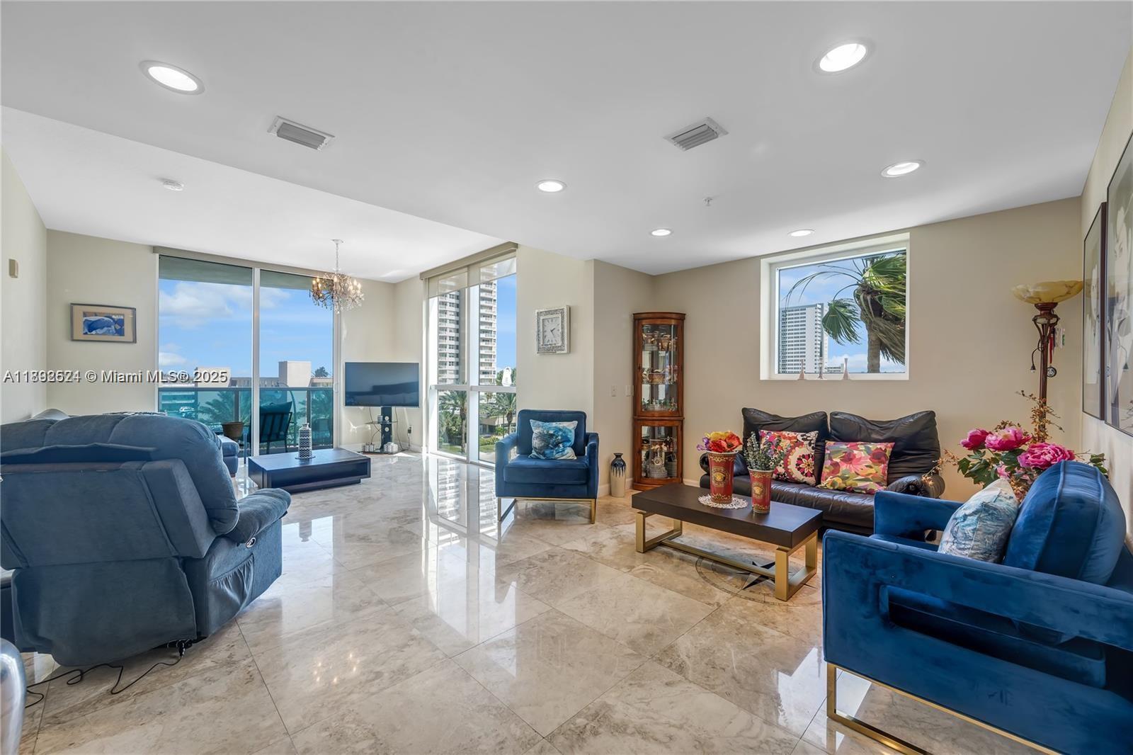 image Ocean Marine Yacht Club10