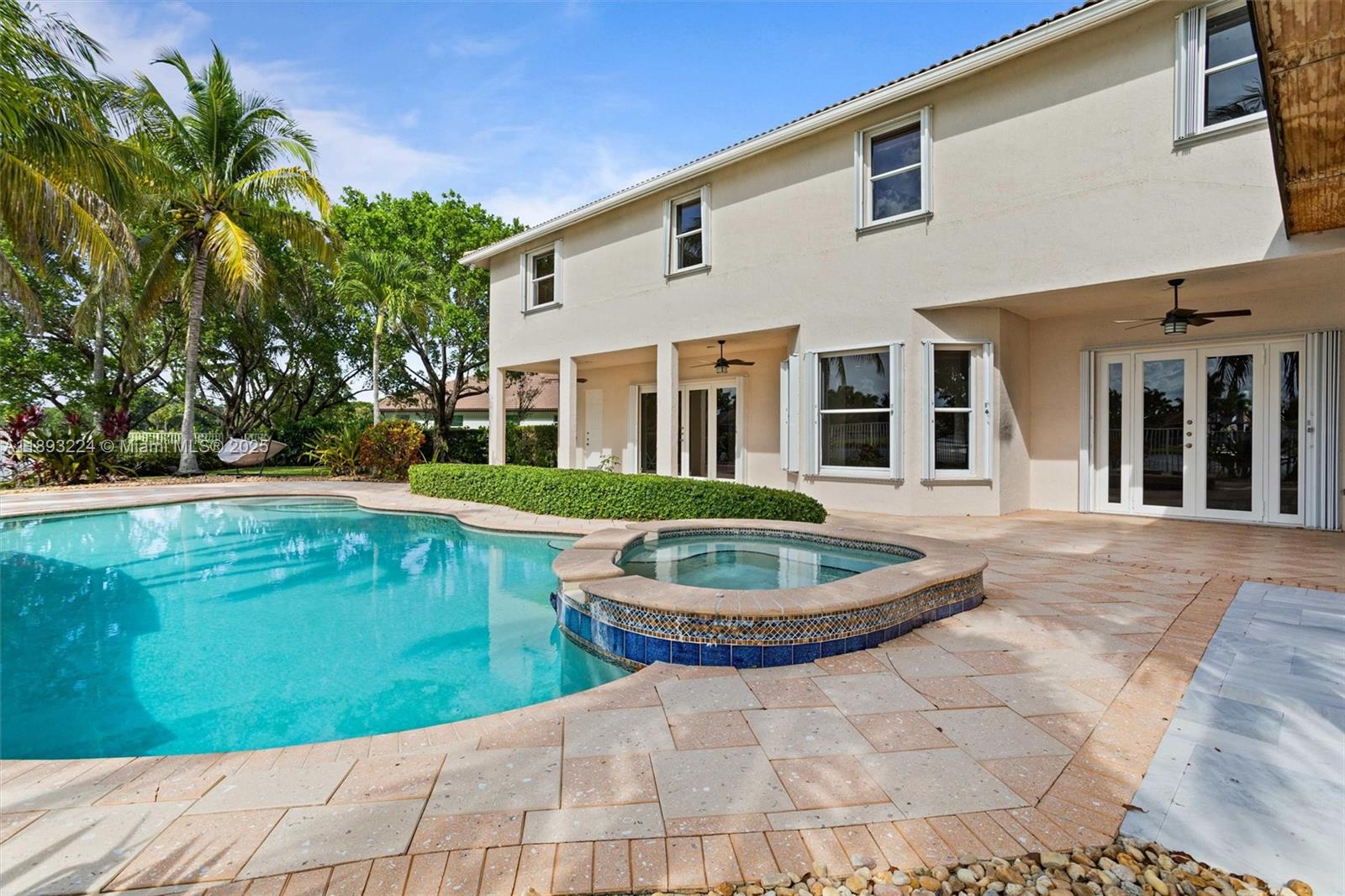 926 Marina Dr #926 Weston, FL 33327