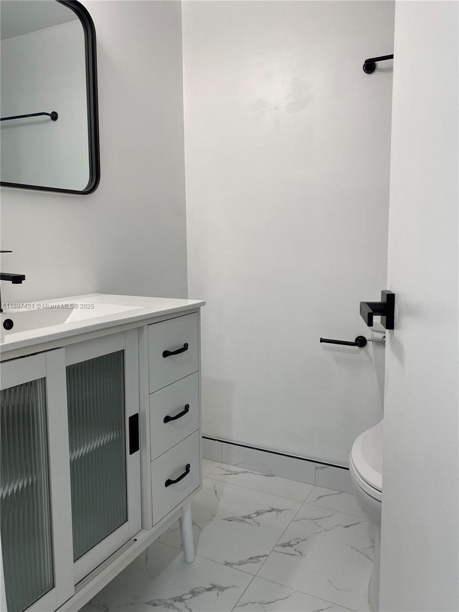 9455 W Flagler St #C308 Miami, FL 33174