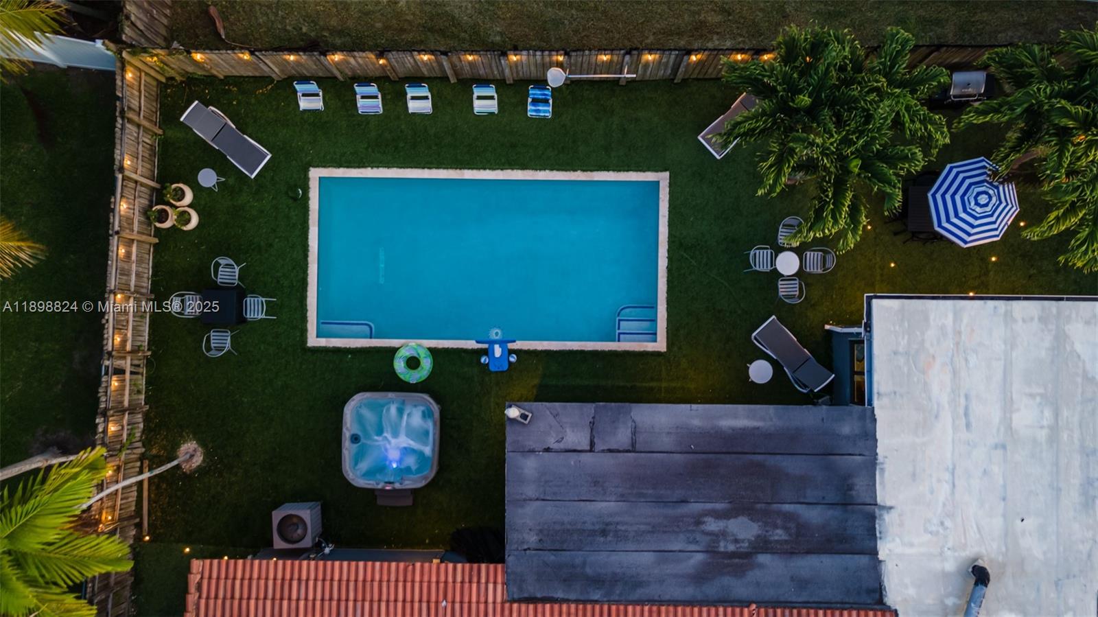 1024 NE 4th St Hallandale Beach, FL 33009