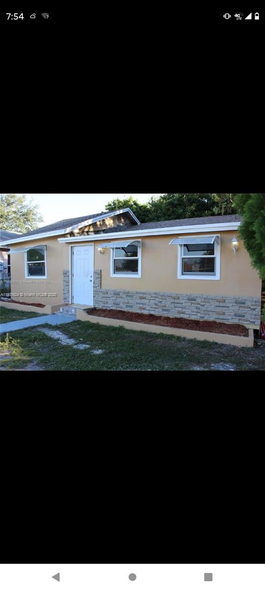 1918 NW 82nd St