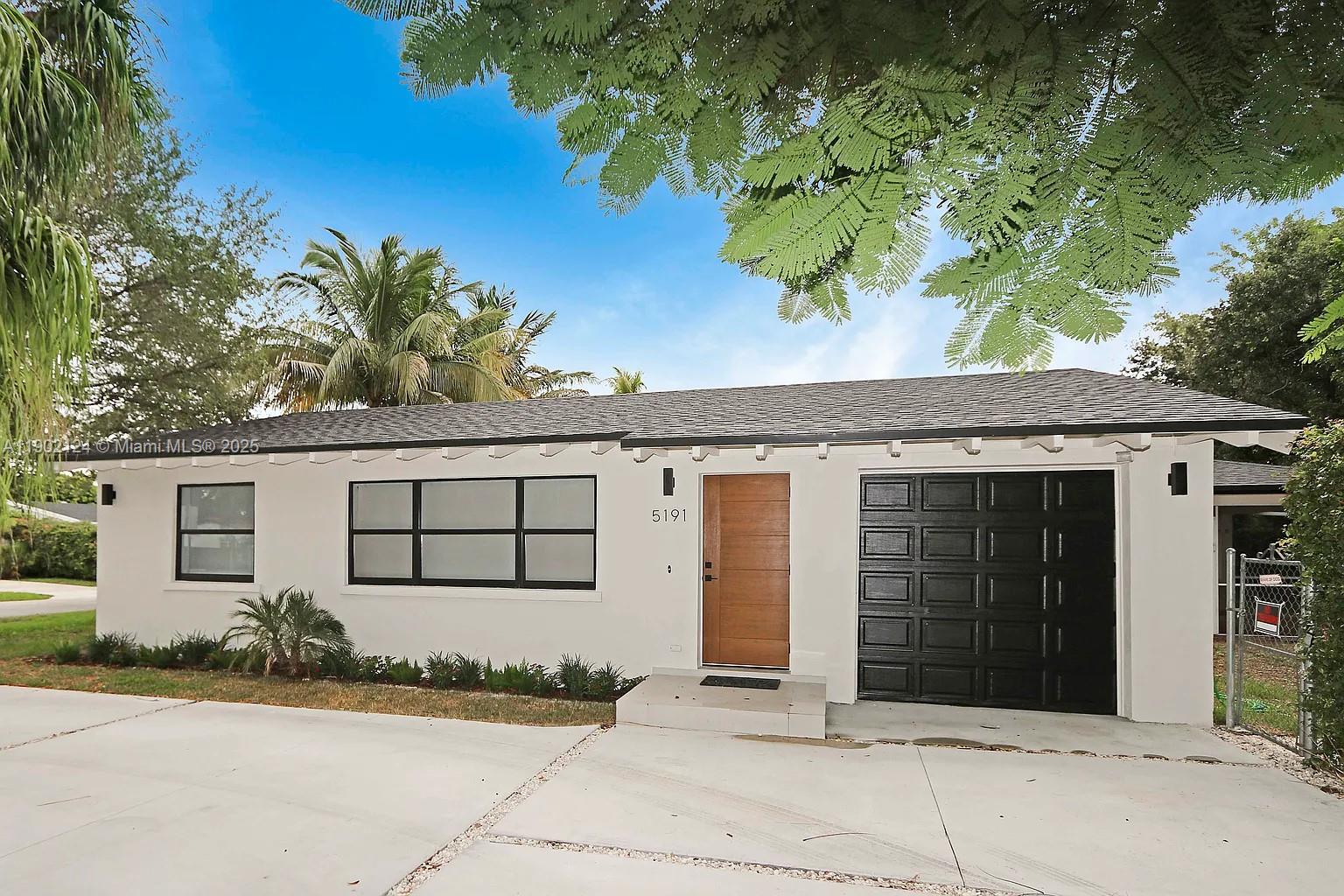 5191 SW 67th Ave