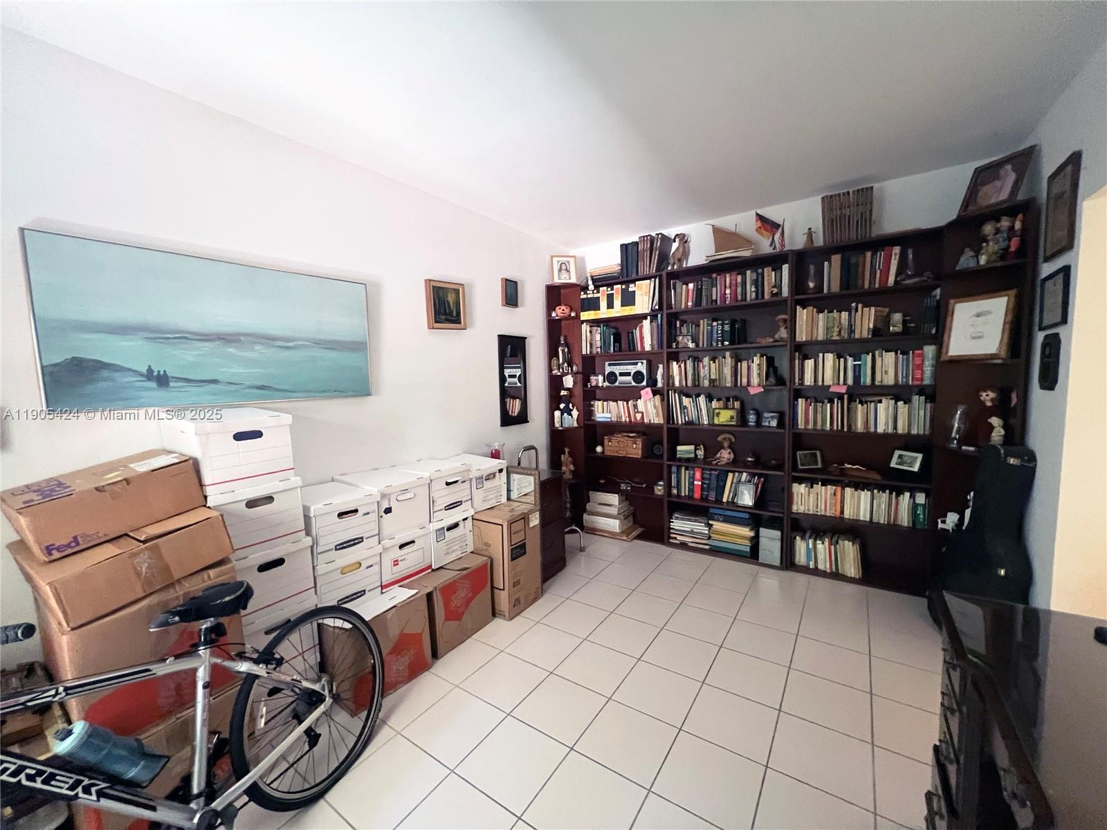 1205 Mariposa Ave #402 Coral Gables, FL 33146