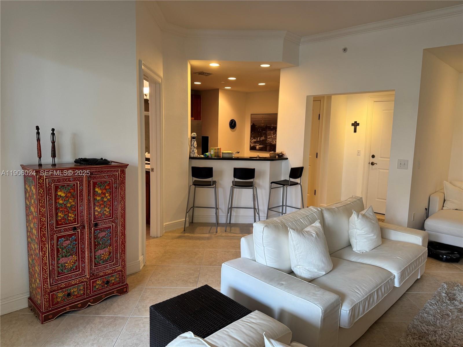 16100 Emerald Estates Dr #278 Weston, FL 33331