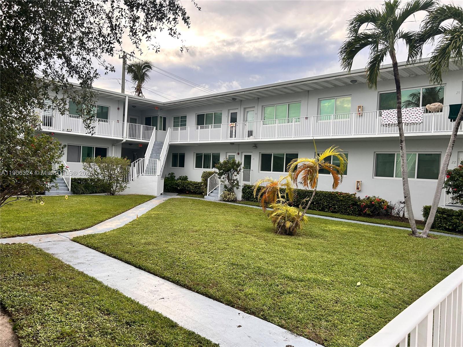 7207 Bay Dr #24 Miami Beach, FL 33141