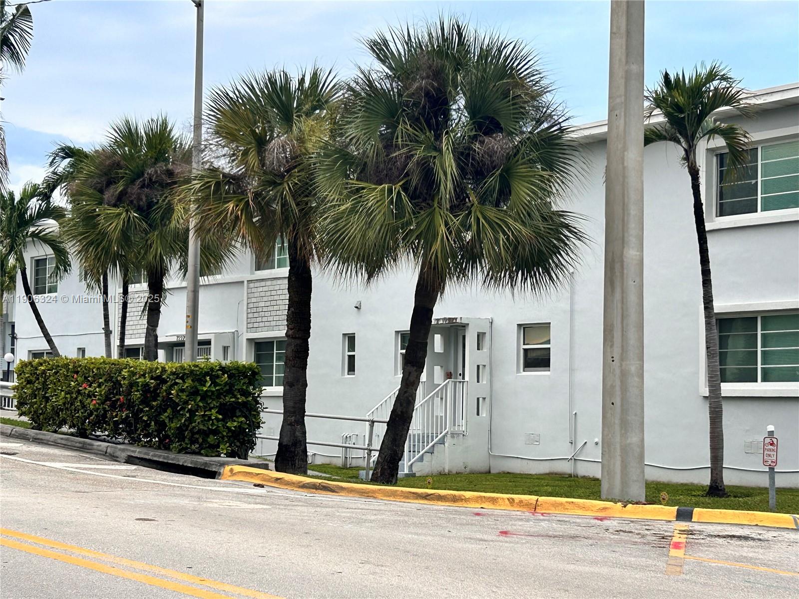 7207 Bay Dr #24 Miami Beach, FL 33141